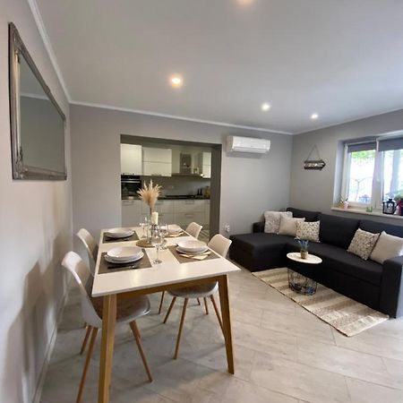 Apartman Petra Gustirna المظهر الخارجي الصورة