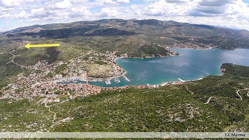 Apartman Petra Gustirna المظهر الخارجي الصورة